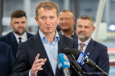 konferencja prasowa pn. Rzesz&oacute;w Europejskim Miastem Sportu 2026, w Uniwersyteckim Centrum Lekkoatletycznym przy ul. Cichej, fot. Grzegorz Bukała